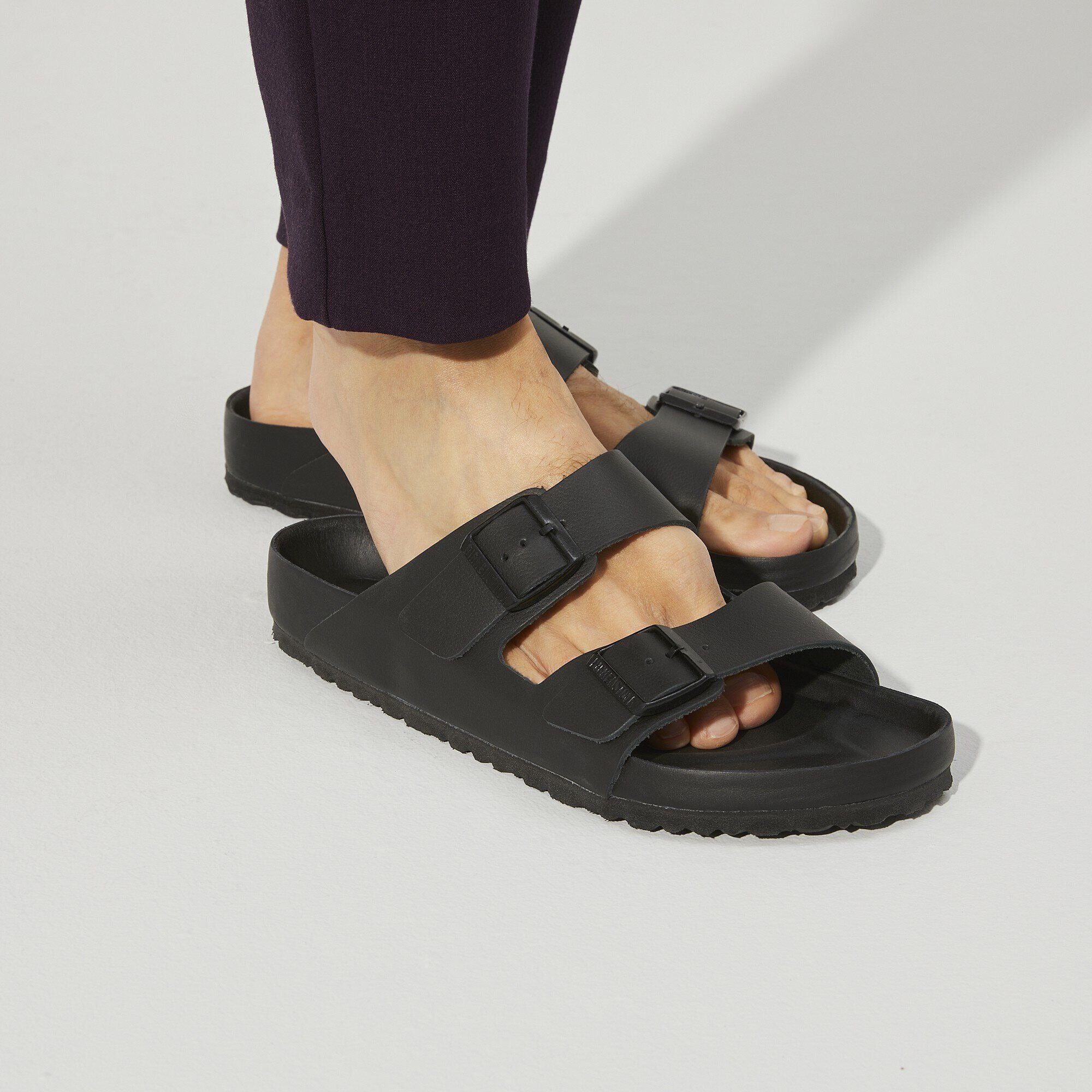 Arizona Exquisite | Leather | Black - Image 2