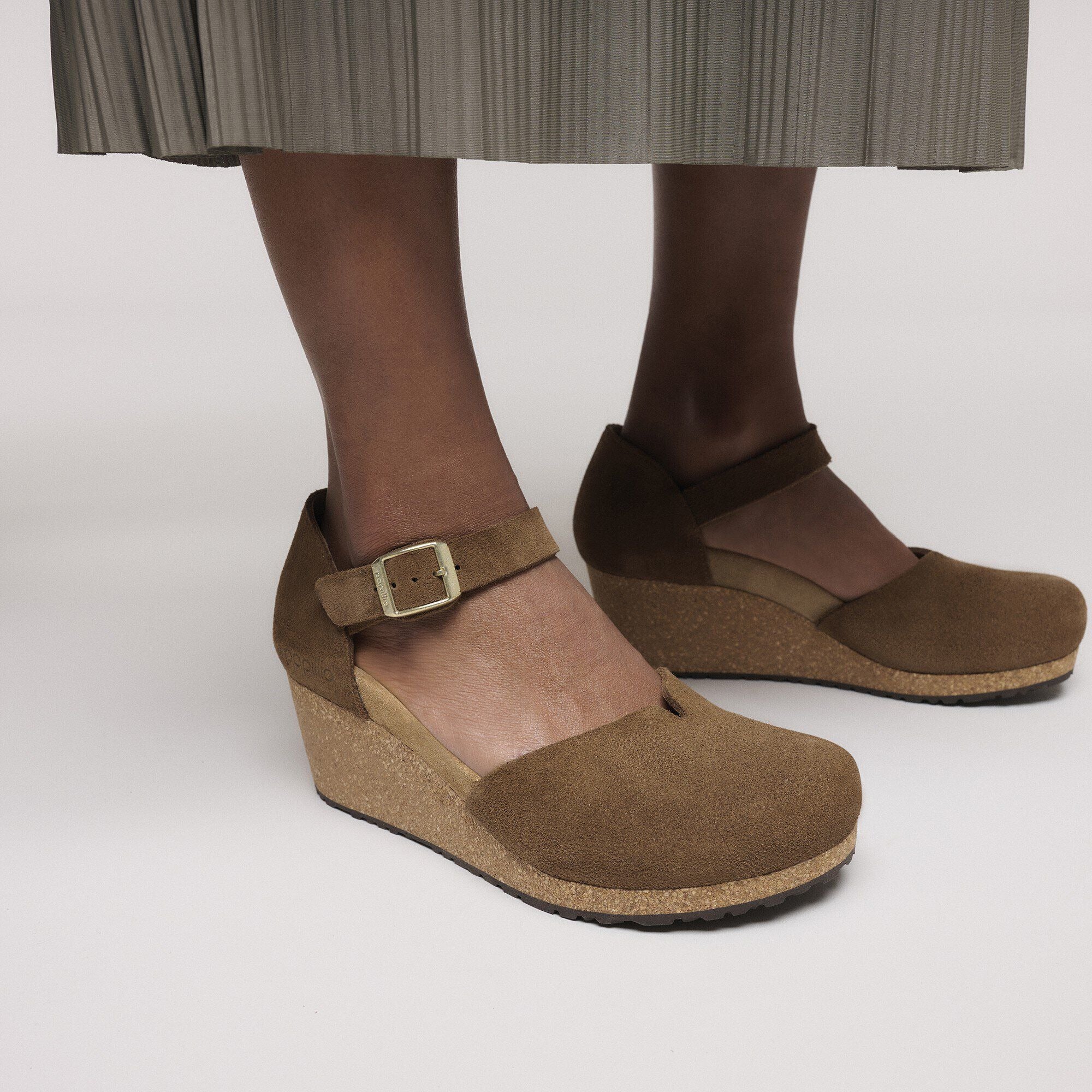 Mary | Suede | Dark Tea - Image 2