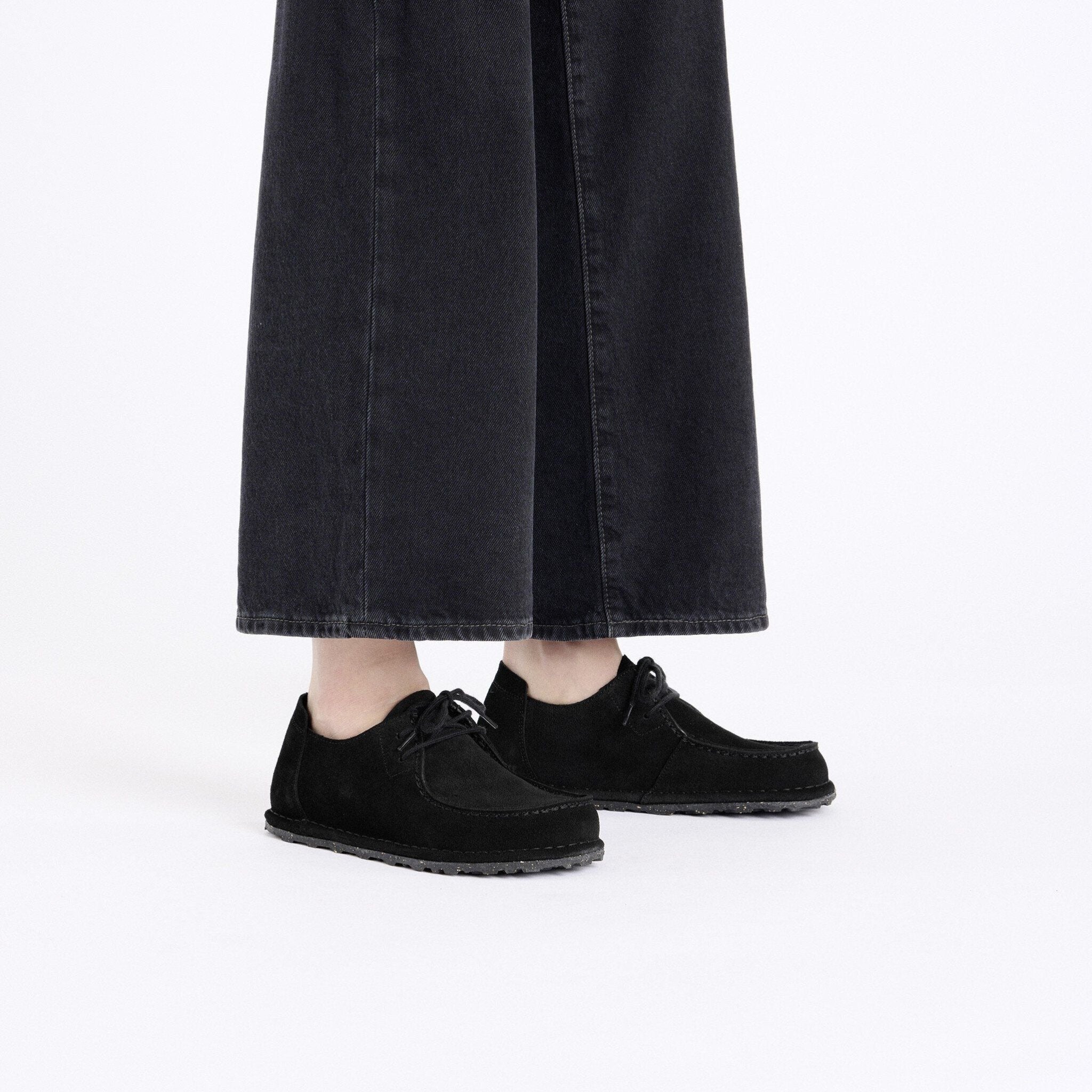 Utti Lace | Suede | Black - Image 3