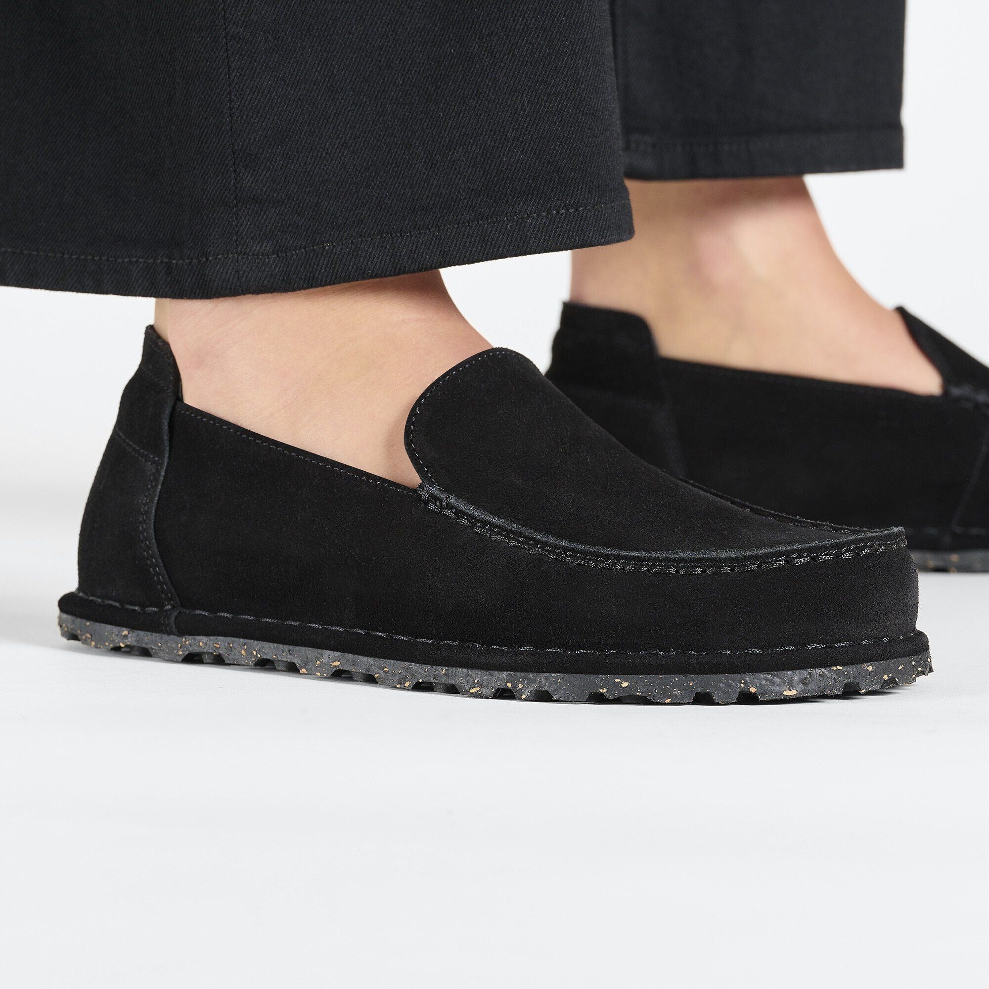Utti | Suede | Black - Image 3